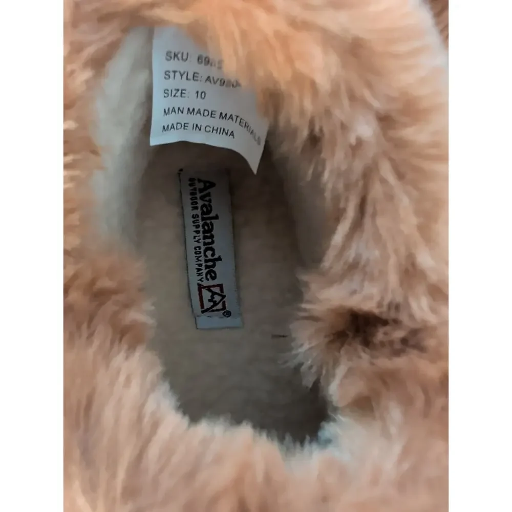 Avalanche Kids Cozy Chestnut Boots NWT Size 10 Faux Fur